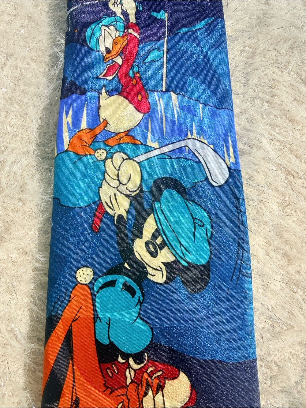 Rare Vintage Golf "DISNEY" Blue Tie with Mickey ,Donald & Goofy Vintage tag